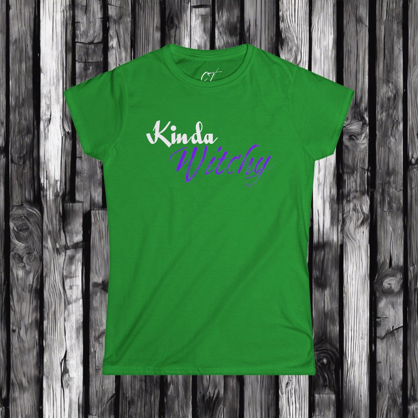 Kinda Witchy, Halloween Party Shirt, Witchy Vibes Shirt, Halloween Shirt, Womens T-shirt, Spooky Shirt, Witch Shirt, Fall Shirt