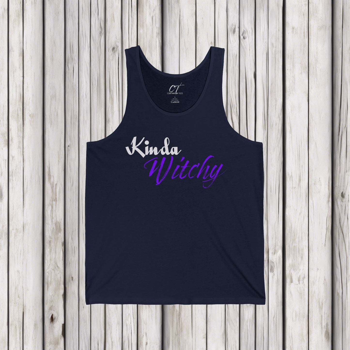 Kinda Witchy, Halloween Party Shirt, Witchy Vibes Shirt, Halloween Shirt, Womens T-shirt, Spooky Shirt, Witch Shirt, Fall Shirt